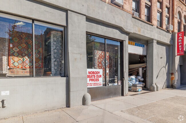 Retail business in the building - 423-443 Atlantic Ave