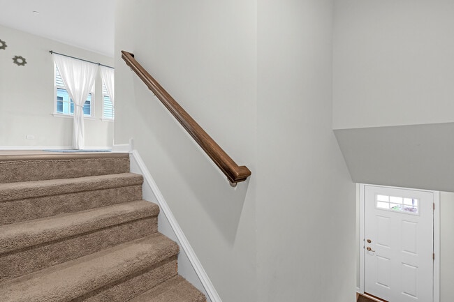 Photo - 780 Weller Dr