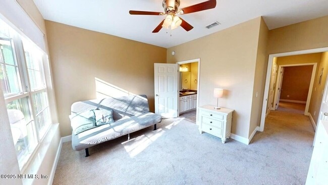 Photo - 13703 Richmond Park Dr N Unidad 1403