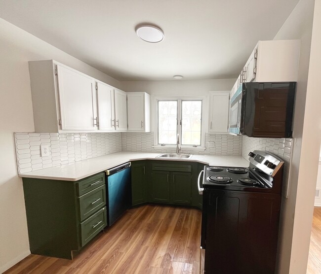 Photo - 104 Seminole Way