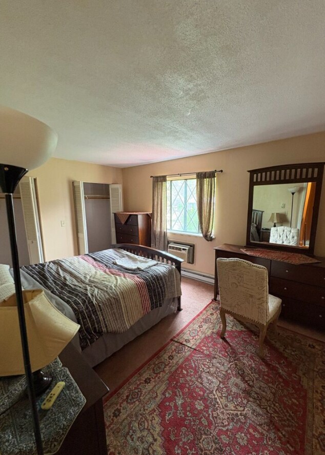 Photo - 170 E Hadley Rd