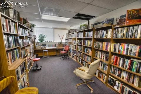 Photo - 411 Lakewood Cir Unit B1113