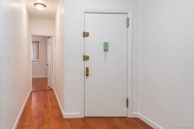 Photo - 415 E 187th St Unit 2E