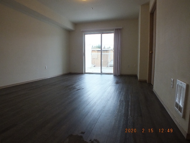 Building Photo - 12549 28th Ave NE Rental
