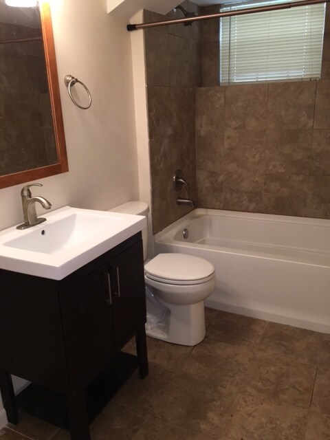 Bathroom - 232 S Monroe Ave Unit B