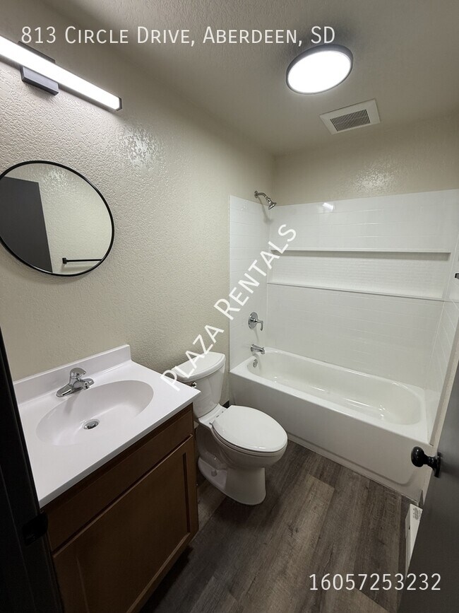 Photo - 920 N 2nd St Unidad 3