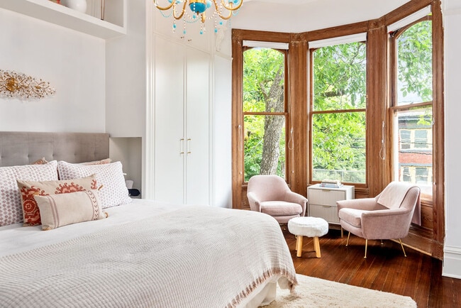 Photo - 2234 NW Johnson St