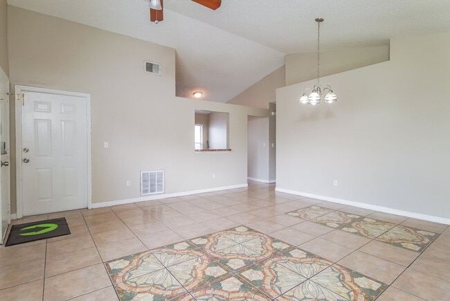 Photo - 3744 Dartford Dr