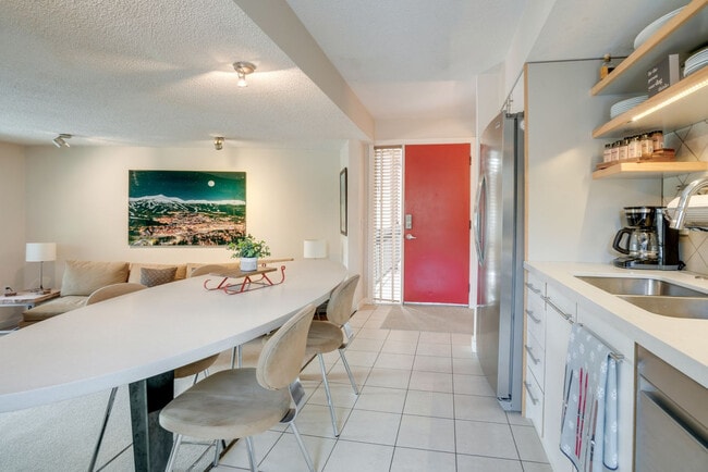 Photo - 1127 Ski Hill Rd Unidad SI ID1546373P