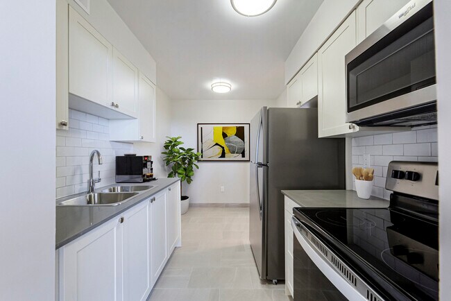 Photo - Cresswell Court Apartments