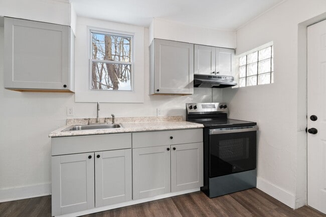 Building Photo - 7700-7704 Stanton Avenue Unit 7704 Stanton Avenue