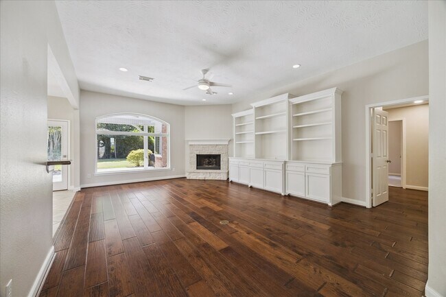 Photo - 12015 Wynmar Ln