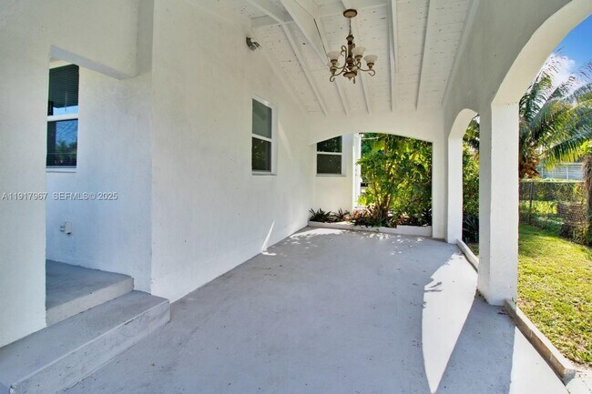 Photo - 2604 Fletcher Ct