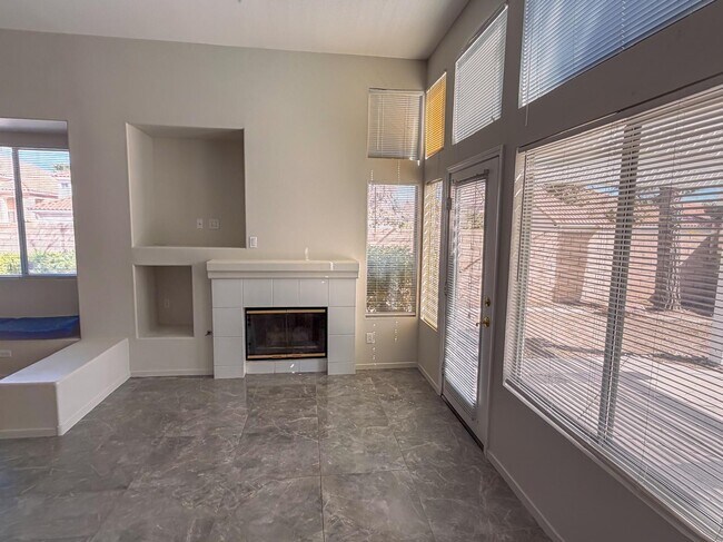 Photo - 8043 Shadowvale Dr