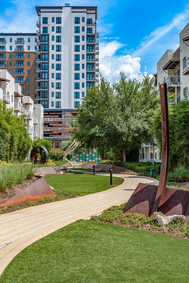 Photo - Pierhouse at Channelside