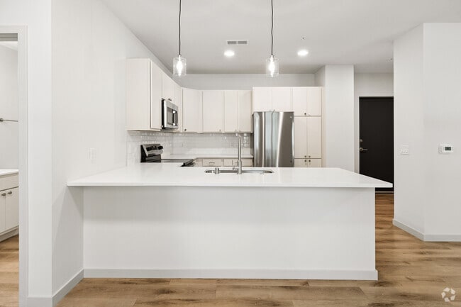 3BR, 3BA - 1,769SF - Kitchen