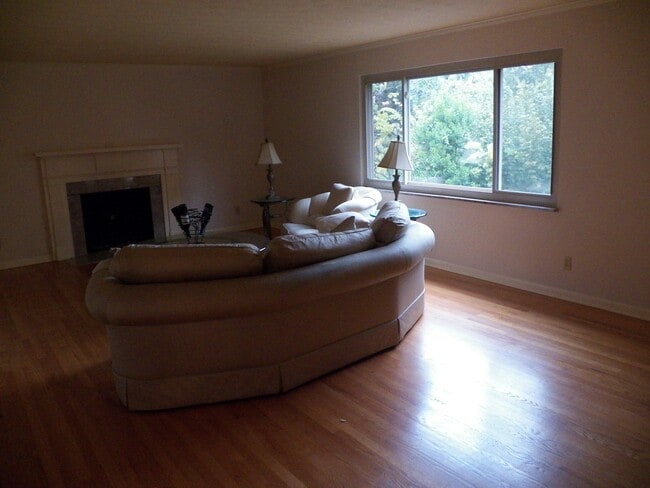 Photo - 200 Suburban Rd