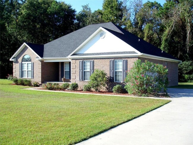 Photo - 1613 Hucknall Pl