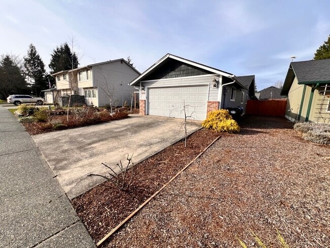 Photo - 3Bed 2Bath Single Level Avail. April 7th Move-In