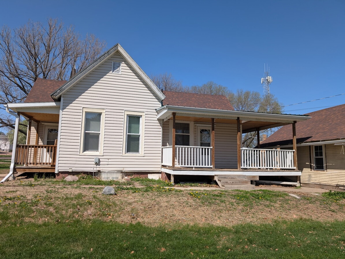 Photo - 221 Lincoln St