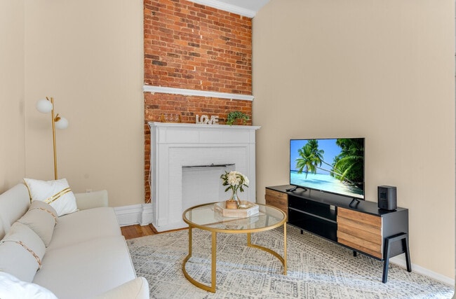 Photo - 45 Monroe Pl Unit ID1359088P