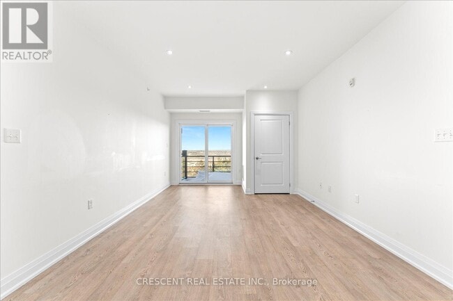 Photo - 300 Essa Rd Unit 604