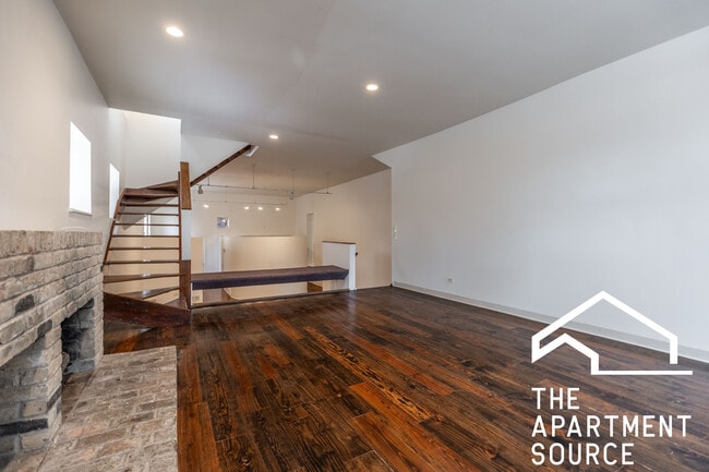 Photo - 2059 N Clifton Ave Unidad 1