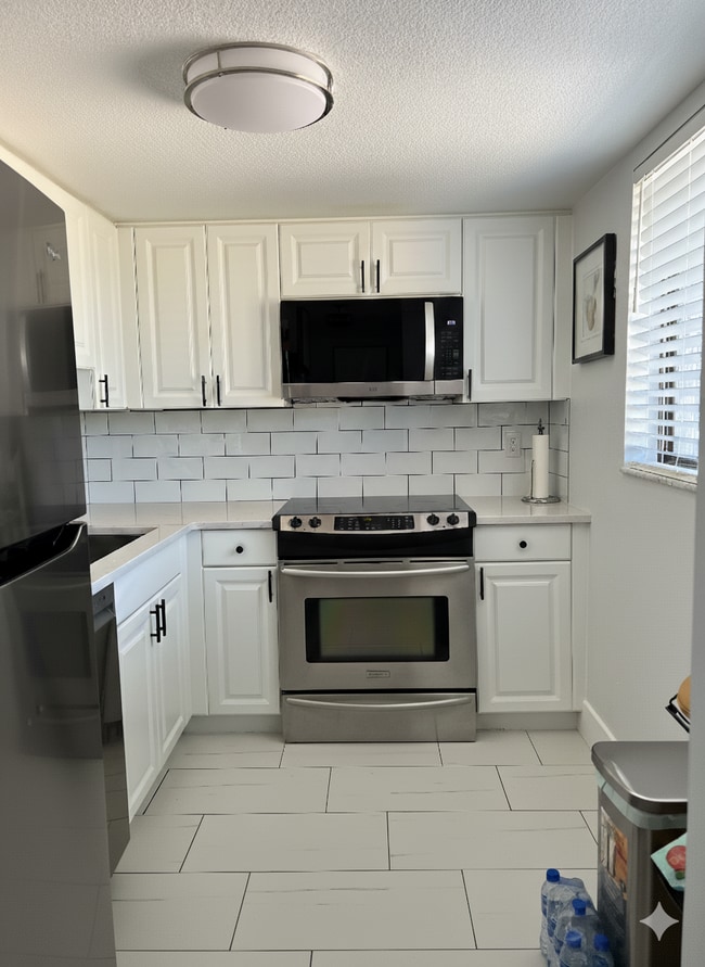 Photo - 5310 26th St W Unit 1605