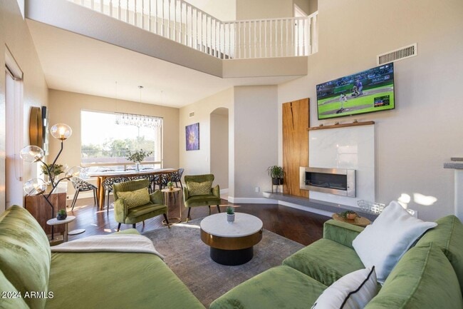 Photo - 3055 N Red Mountain