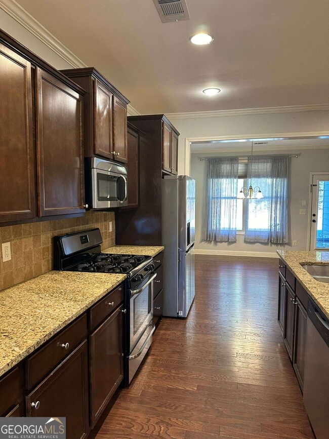 Photo - 1889 Bethel Trce