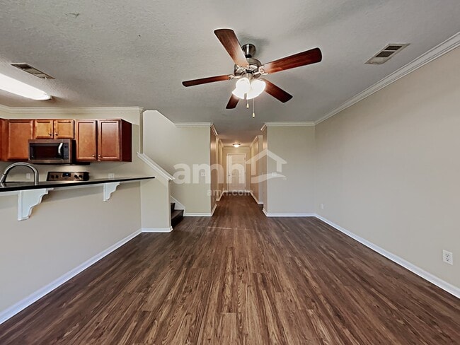 Photo - 171 Fox Glen Ct