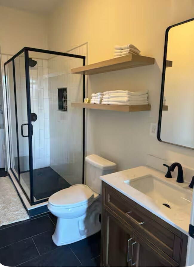 Photo - 136 S Main St Unit B