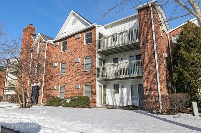 Photo - 1332 Cunat Ct Unit 3D