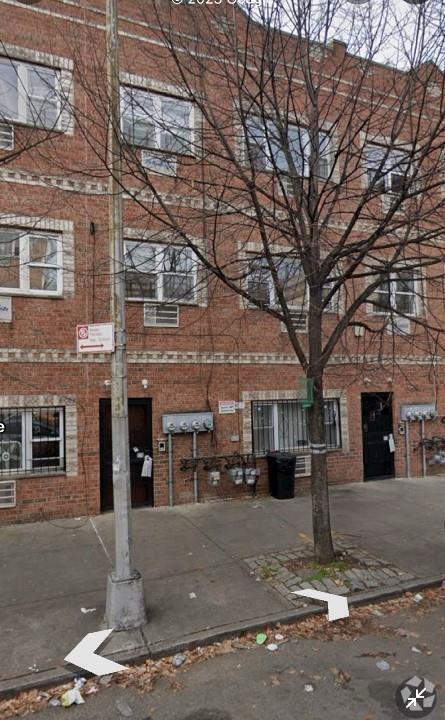 Building Photo - 576 Van Siclen Ave Unit #3 Rental
