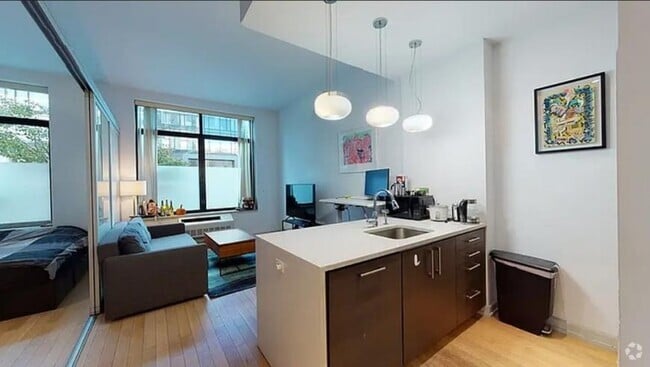 Building Photo - 0 bedroom in Long Island City NY 11101 Unit 1I Rental