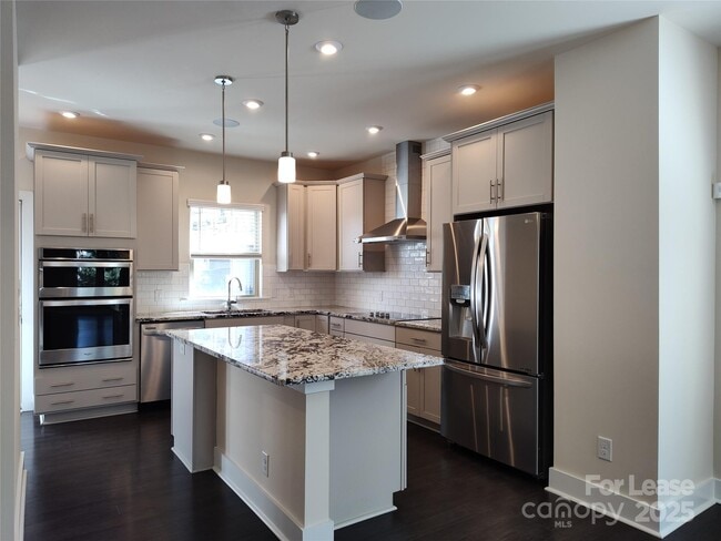 Photo - 13031 Tinton Ave