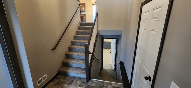 Photo - Great 3BR, 2BA St Francis Home Available 8/10!