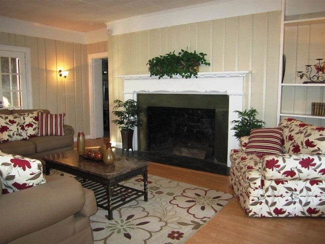 Photo - Westchester Key Apartments