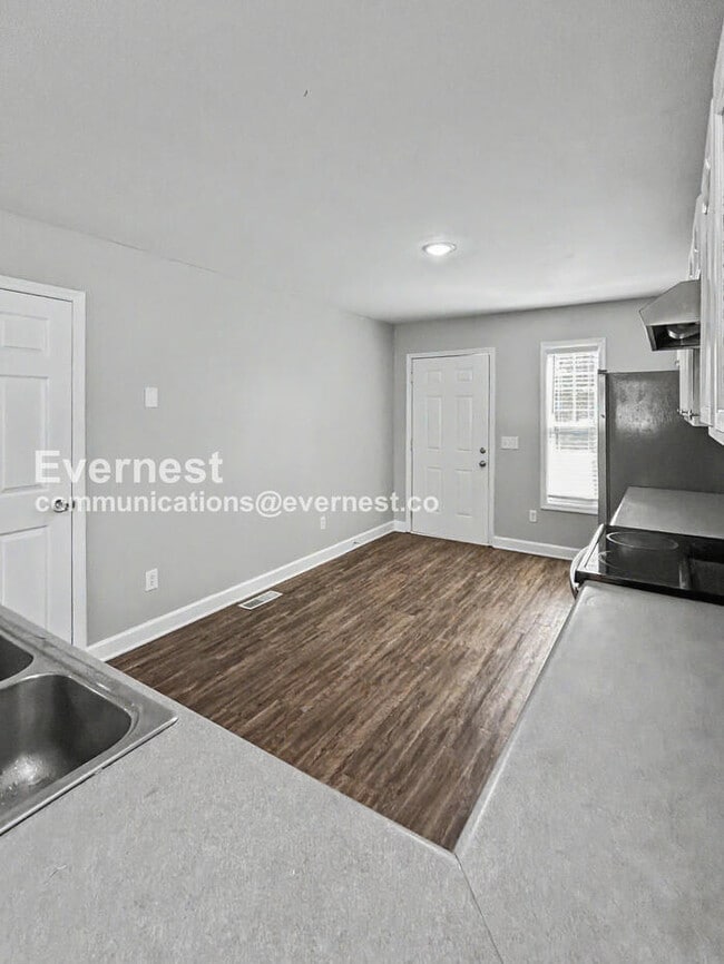 Photo - 2320 Spaugh Ct