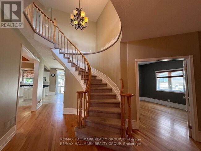 Photo - 1111 Lichen Ave