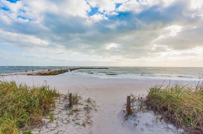 Photo - 1315 Bayshore Dr Unit 204