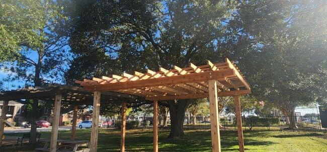 Photo - Park On Burke