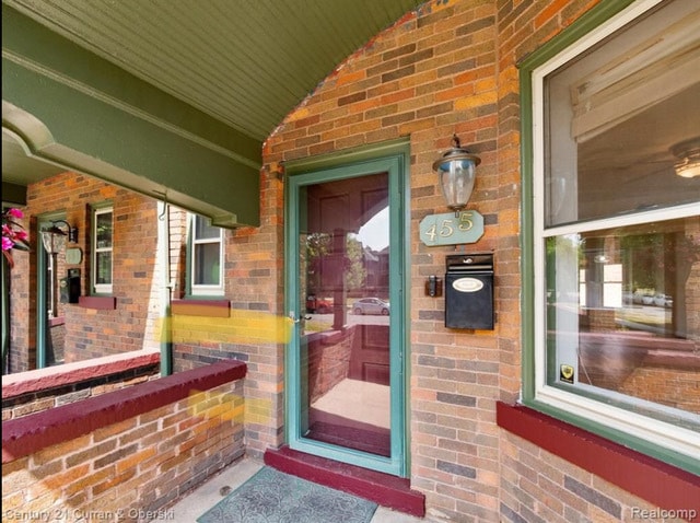 Beautiful Entrance to Historic Home! - 455 E Ferry St Unit 1