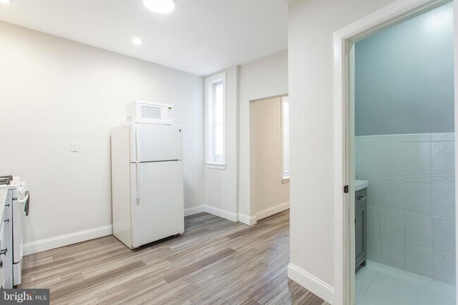 Photo - 1632 N 6th St