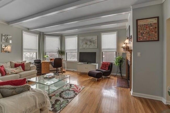 Building Photo - 1480 Commonwealth Ave Unit 1 Rental