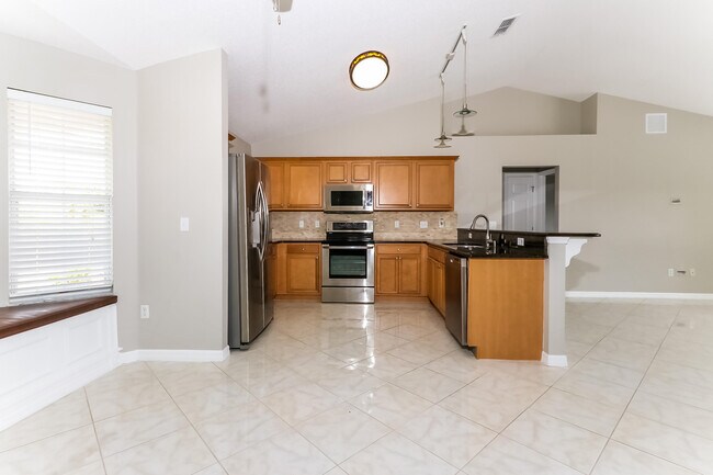 Photo - 4663 SW Atoll St