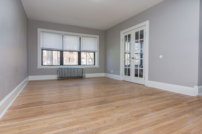 8209 S Ellis Avenue (NEW)