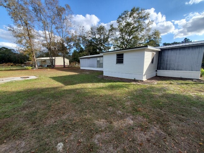 Photo - 122 Stanford Wiley Ln