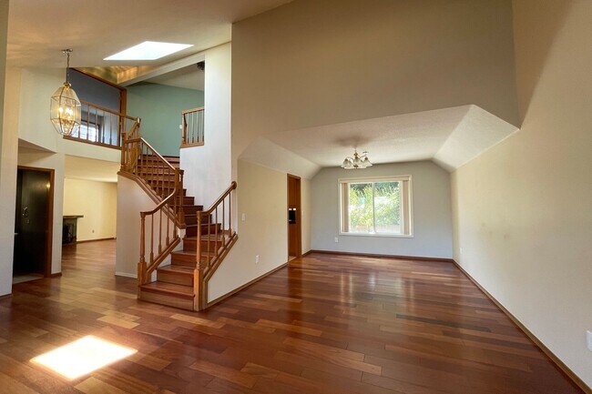 Photo - 18730 SW Marne Ct