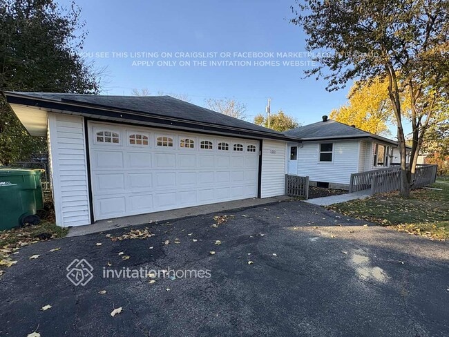 Building Photo - 2113 55th Ave N